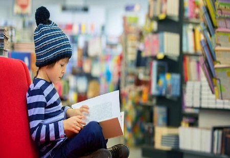 Israel establishes a library in an elementary school in the Philippines